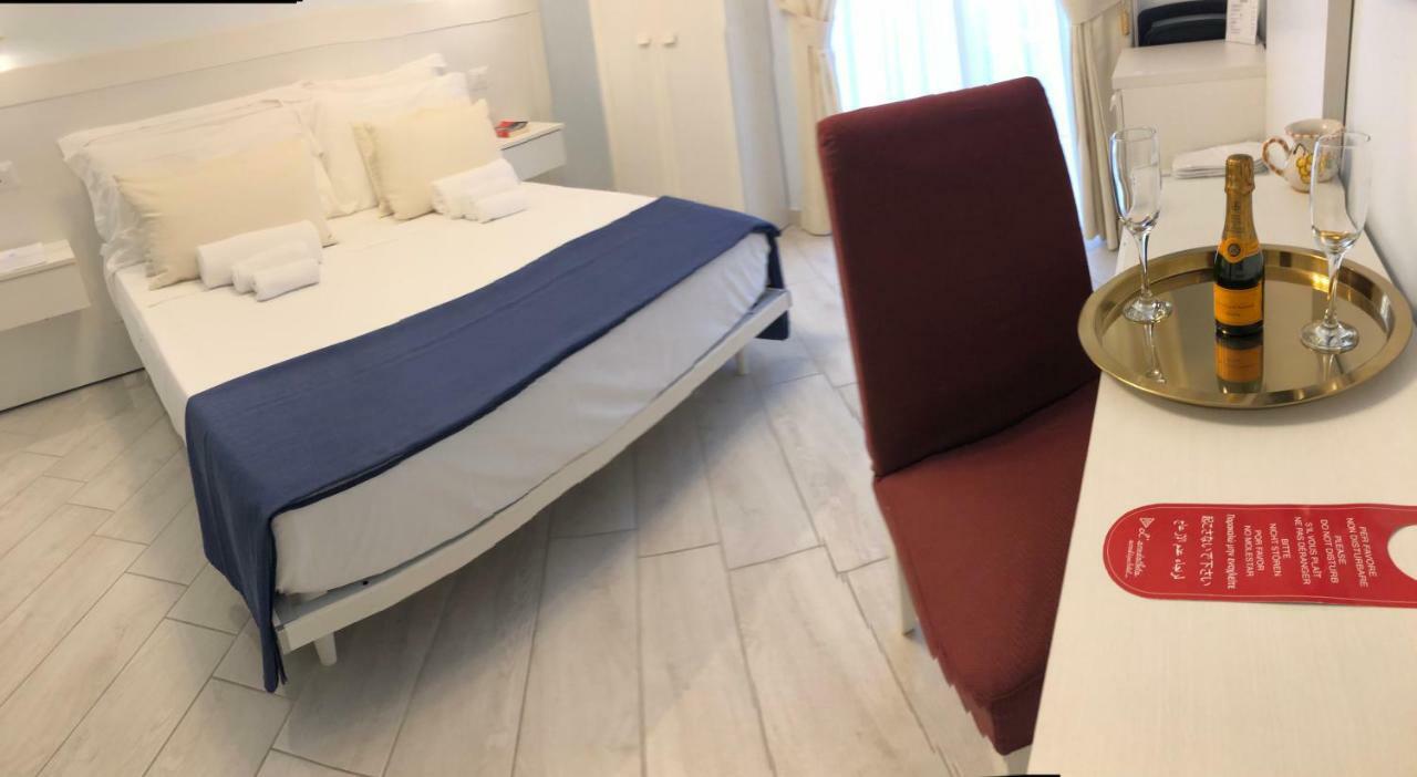 Maison Claudette Toledo Napoli Ngoại thất bức ảnh